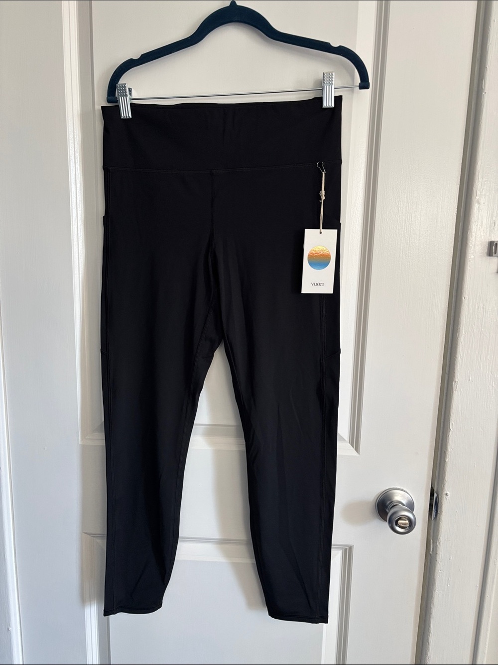 Vuori Black High-Rise Performance Leggings